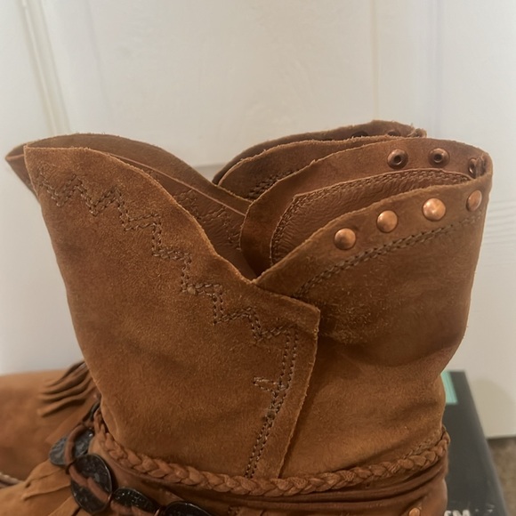 Musse-Cloud-Womens-Anaeh-Bootie. Brown suede leather size 9 - Picture 5 of 7